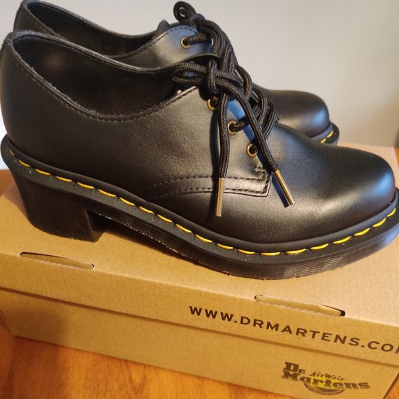 Doc Martens Amory Black Mary Jane Womens US 6 NEW WITH BOX - Picture 1 of 4